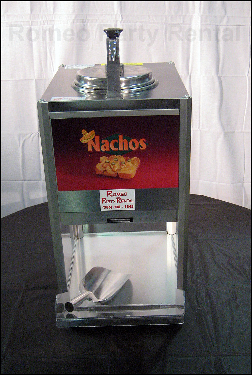 Nacho Cheese Warmer with Chip Tray